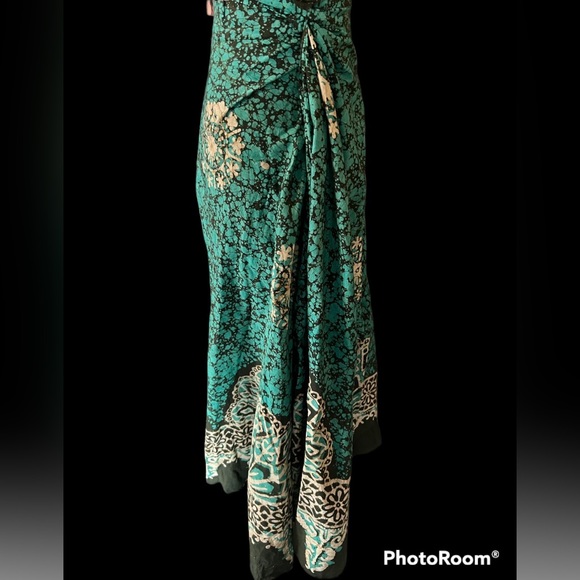Vintage 70s batik maxi wrap skirt - Picture 5 of 5